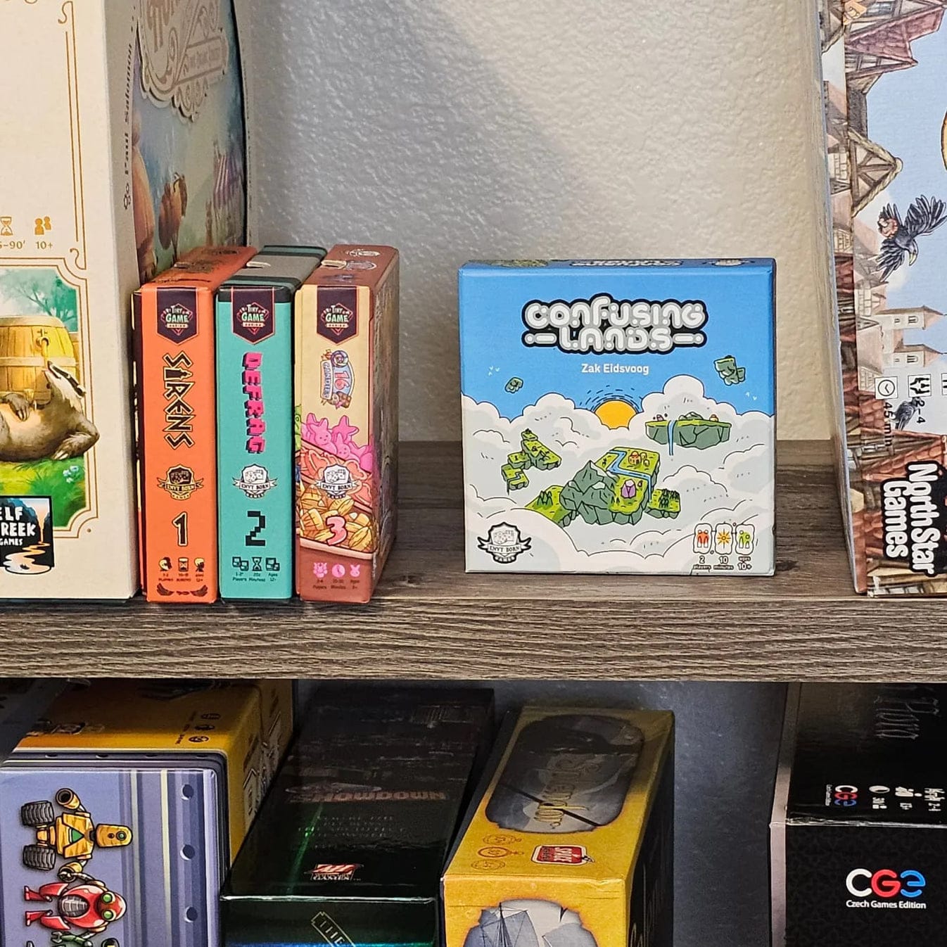 Confusing Lands - Image 2