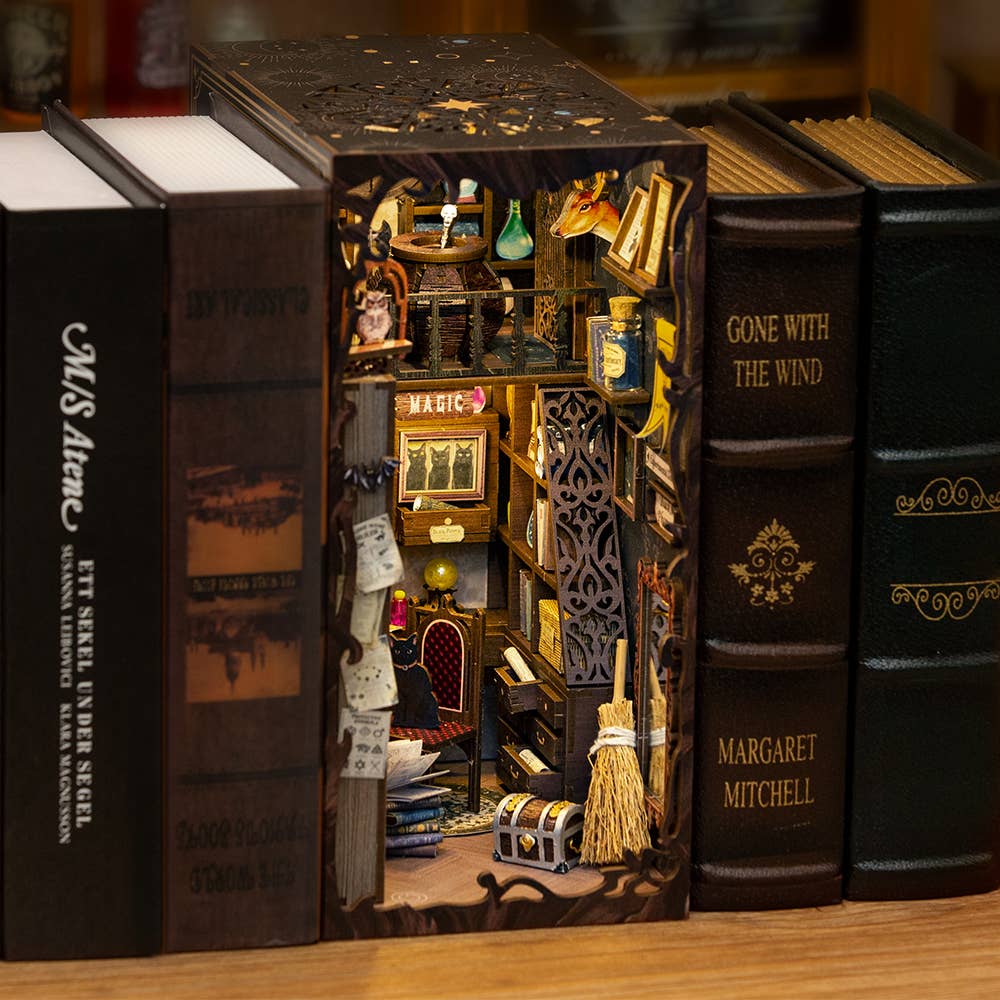 DIY Book Nook Kit: Magic Pharmacist with Dust Cover - Image 10