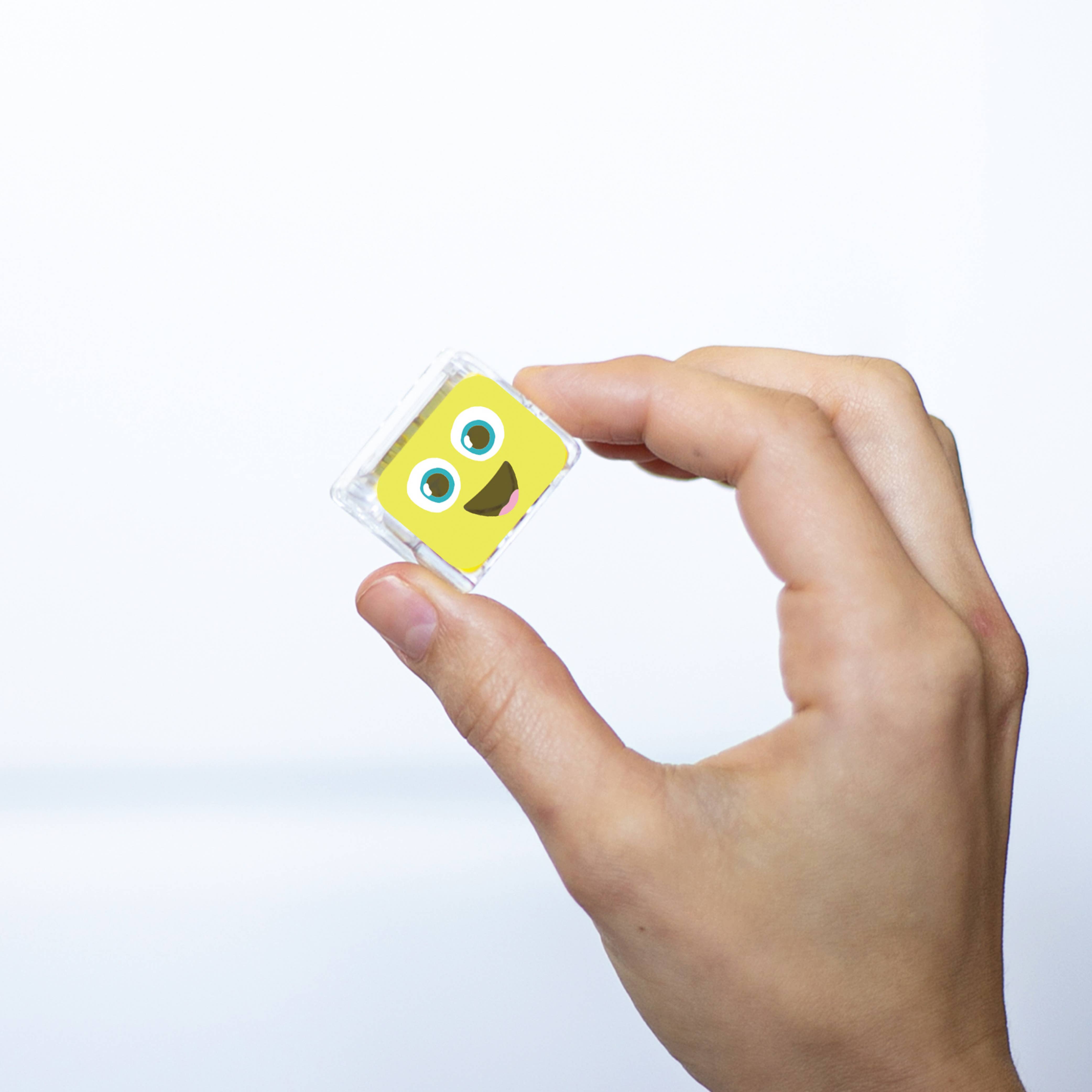 Glo Pals Alex Light-Up Cubes - Image 6