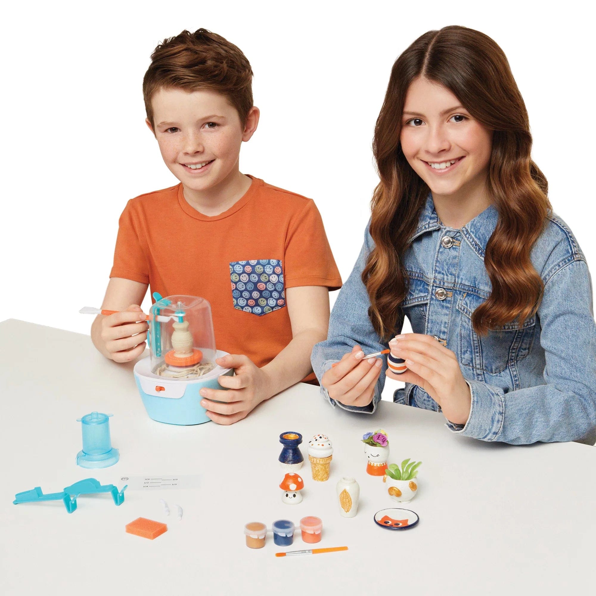 Mini Pottery Studio - Image 4