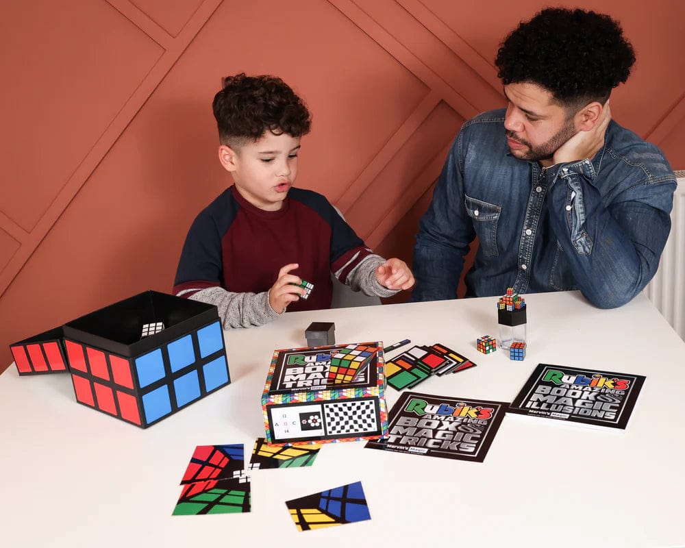 Rubik’s Amazing Box of Magic Tricks - Image 6